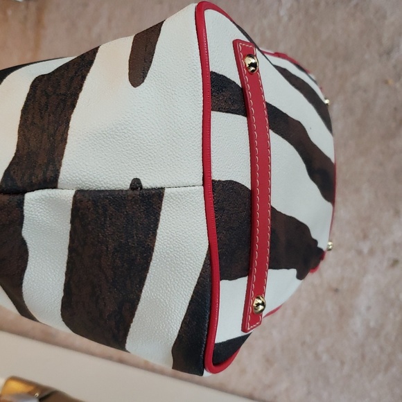 Dooney and Bourke zebra tote - Picture 8 of 16